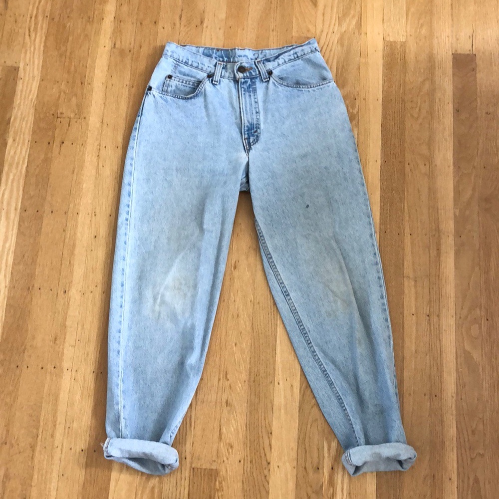 Vintage Levi’s: high-waisted, long crop